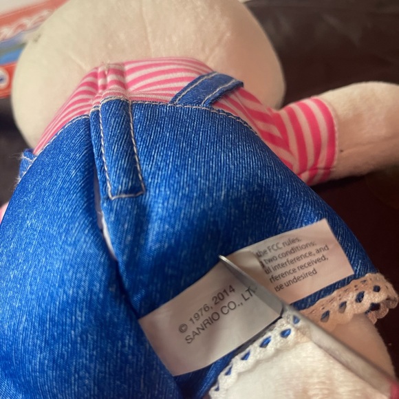 Hello Kitty - Picture 6 of 6